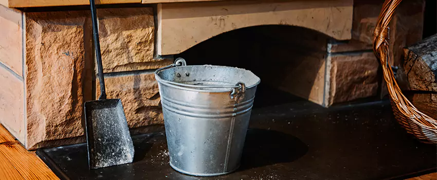 Clean The Fireplace Mantle And Hearth in Evergreen Park, Illinois